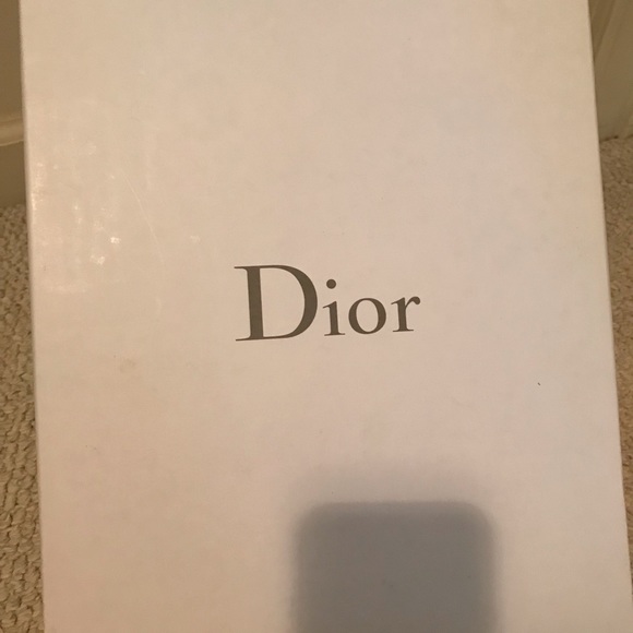 Christian Dior suede/silk pump size 38 nwt box and bag included $1750 - Picture 2 of 16